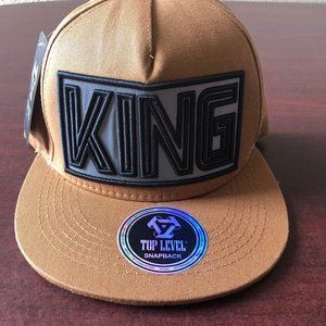 NWT Uni-sex Top Level Solid Hat